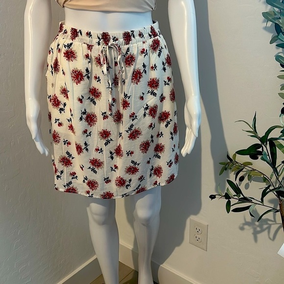 Skies Are Blue Dresses & Skirts - Nordstrom Floral Print Skirt